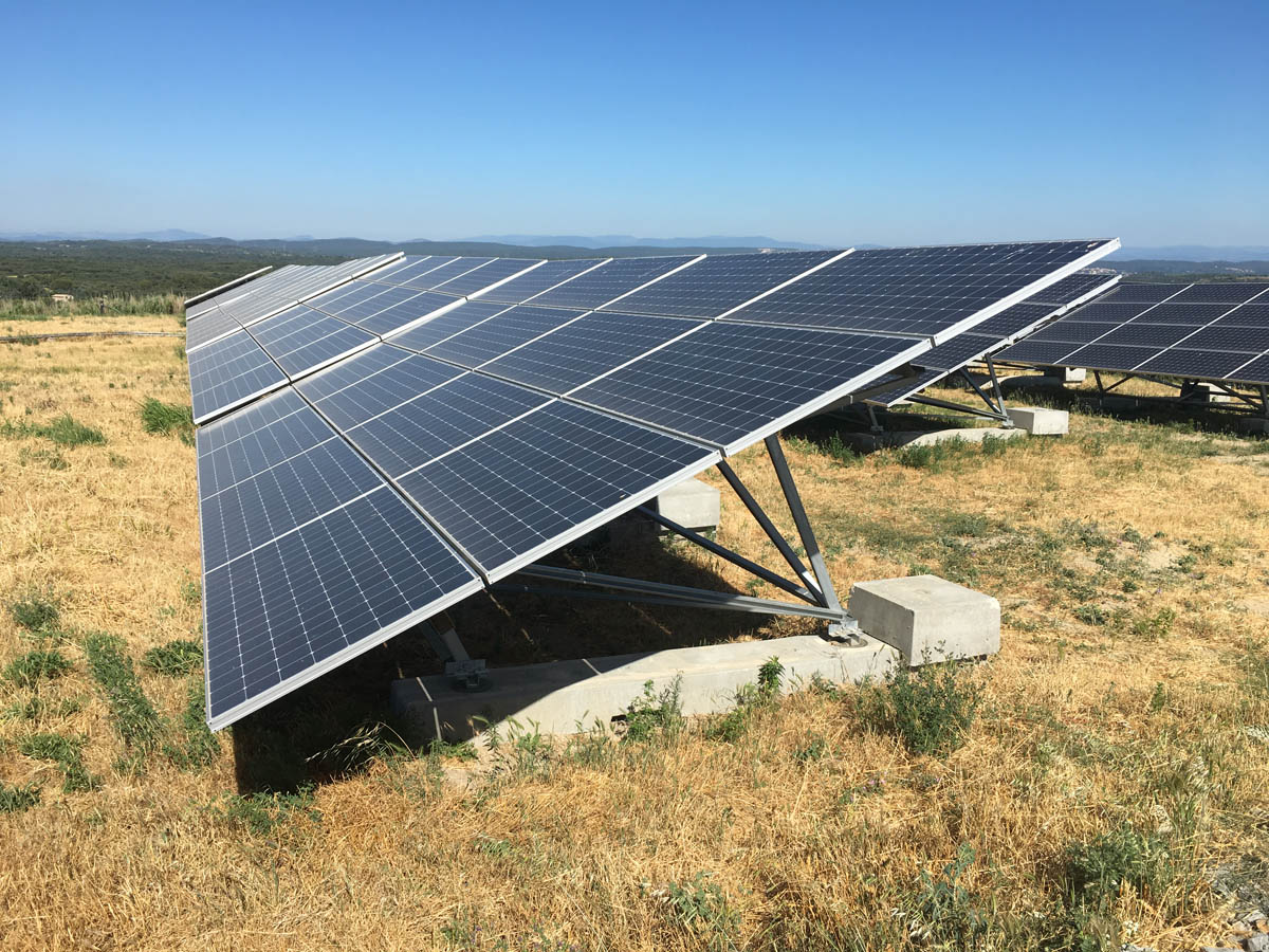 Longrine Béton pour Centrale solaire Nimes