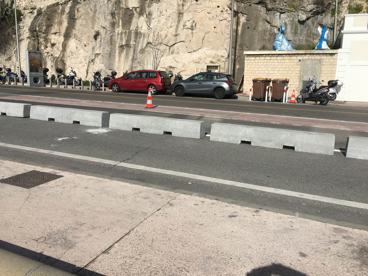 Pose Bordure Corniche Kennedy Marseille