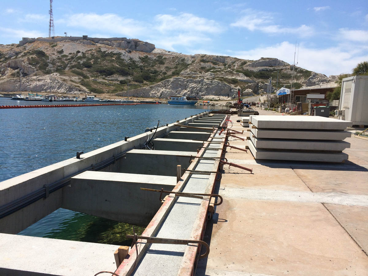 Pose Dalle prefa béton Ile du Frioul Marseille